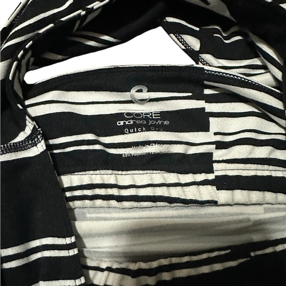 Core Andrea Jovine long length jog bra, sz S - Picture 6 of 6
